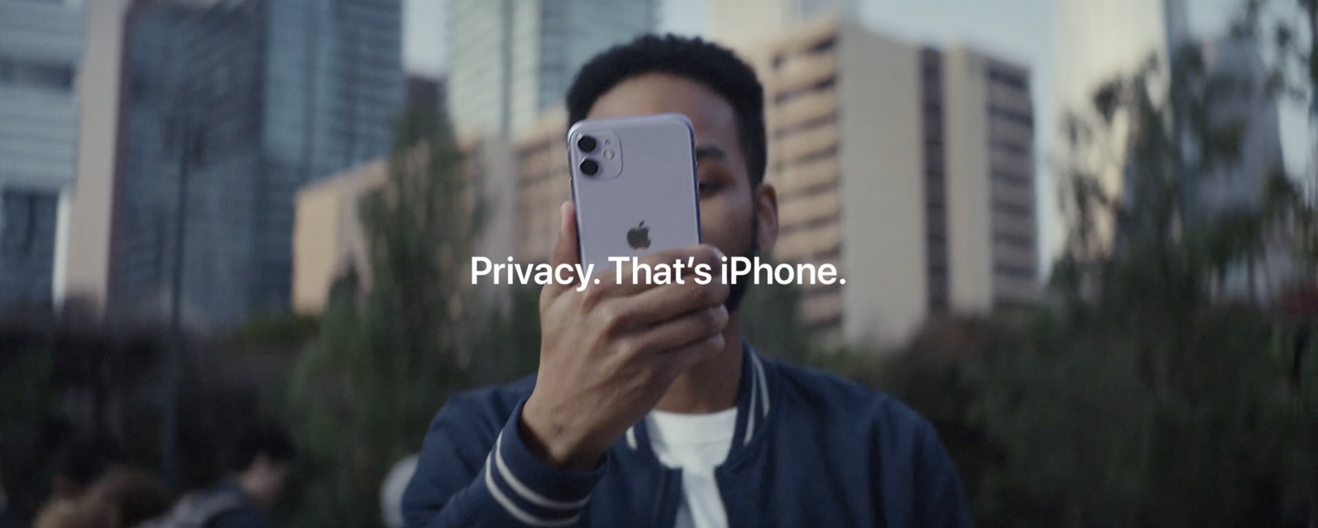 iklan apple privacy copywriting